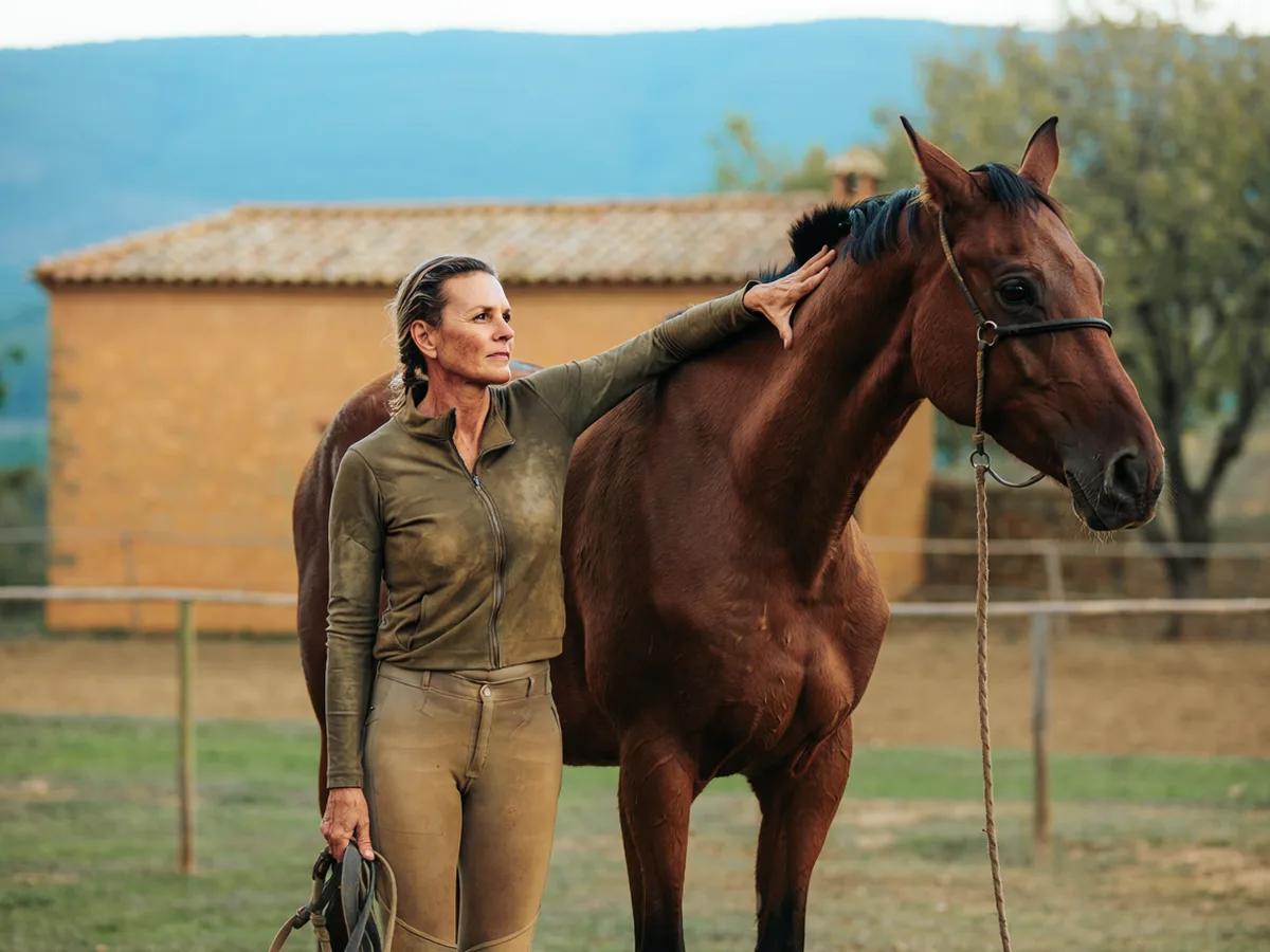 Cours d'équitation à Mantenay-Montlin, Ain